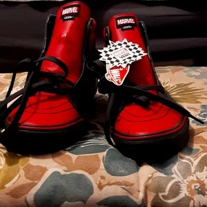 Vans sk8 hi marvel deapool